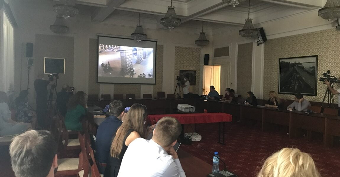 Комисията Хаджигенов показа какво са заснели охранителните камери под колоните на МС на 10 юли 2020 г.